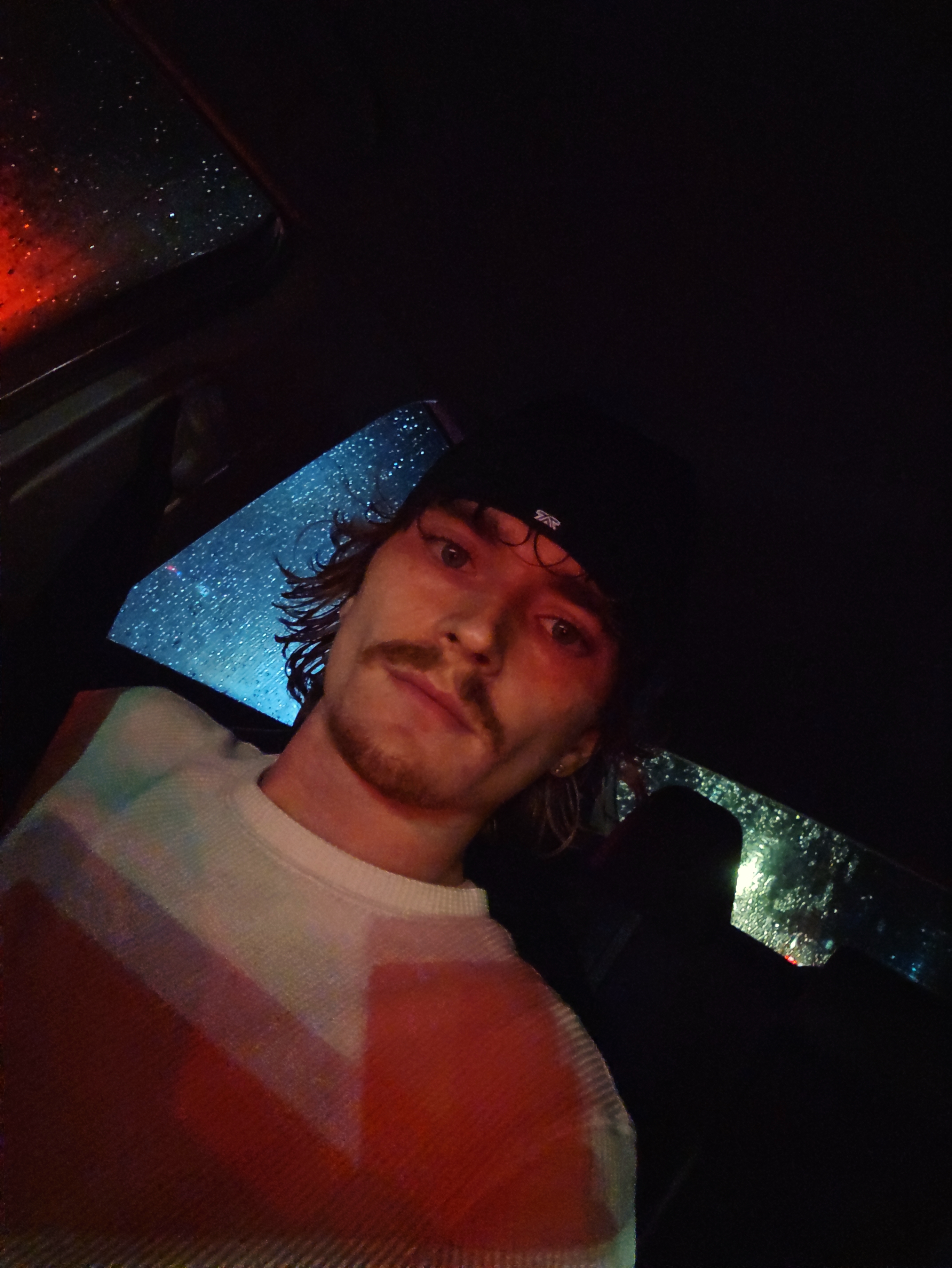 1000021381