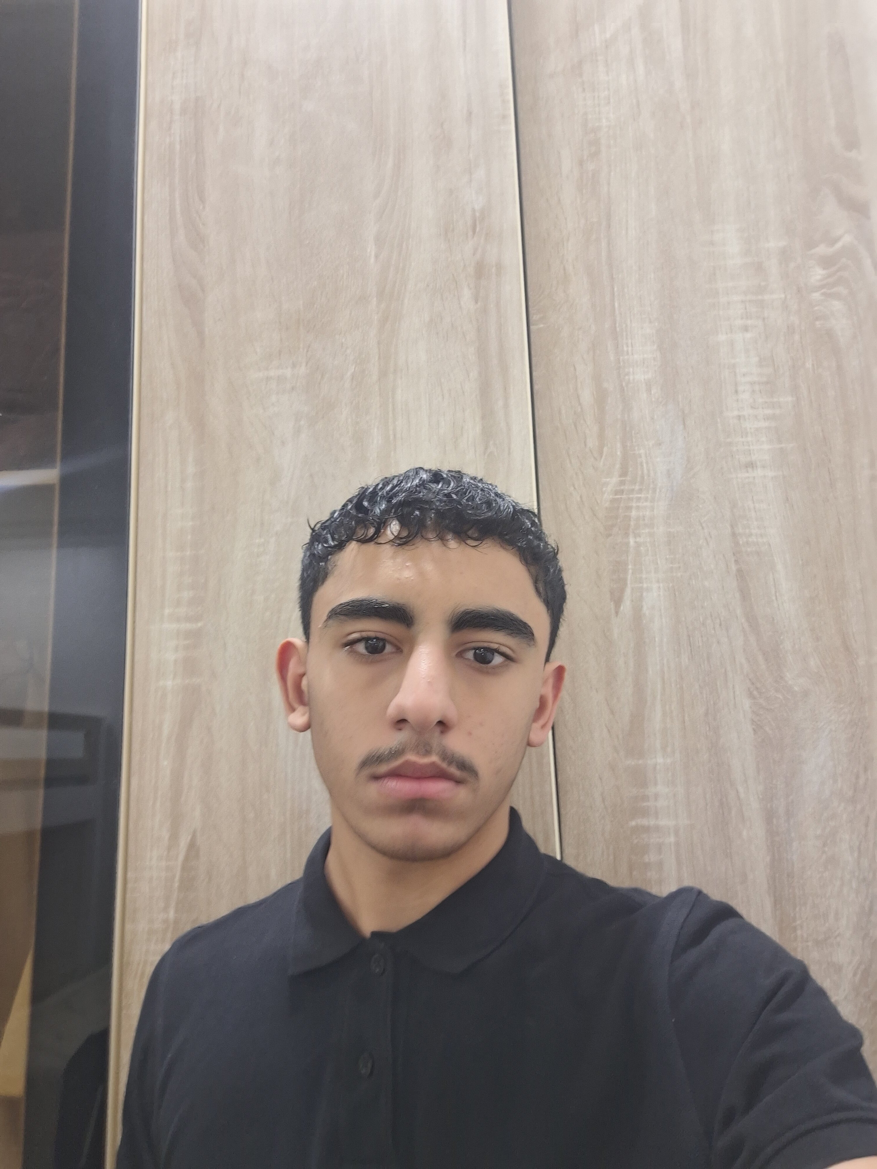 1000184411