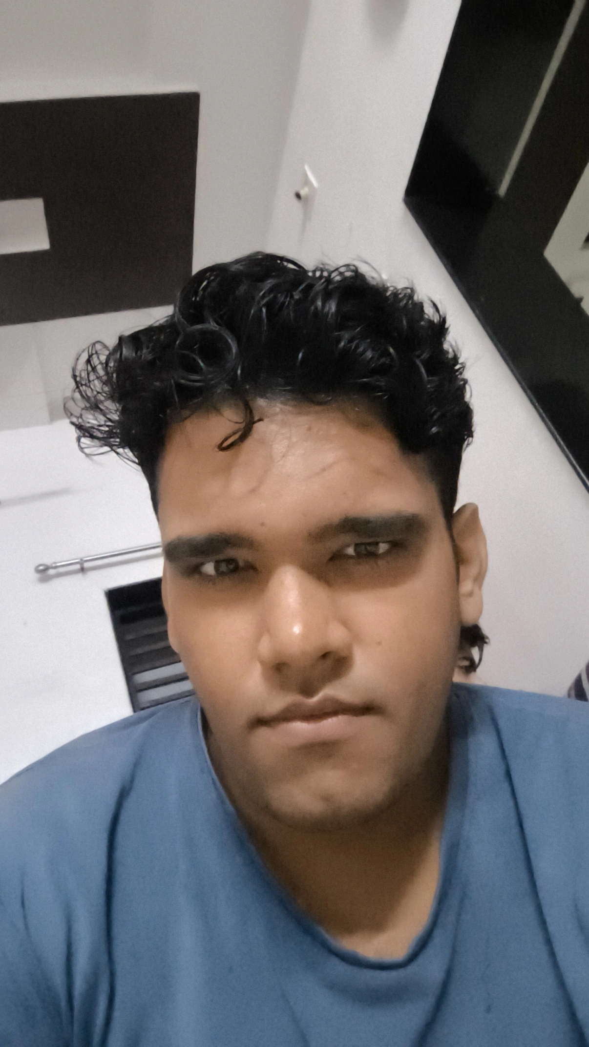 1000122401