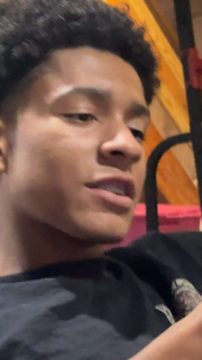 1786584594934