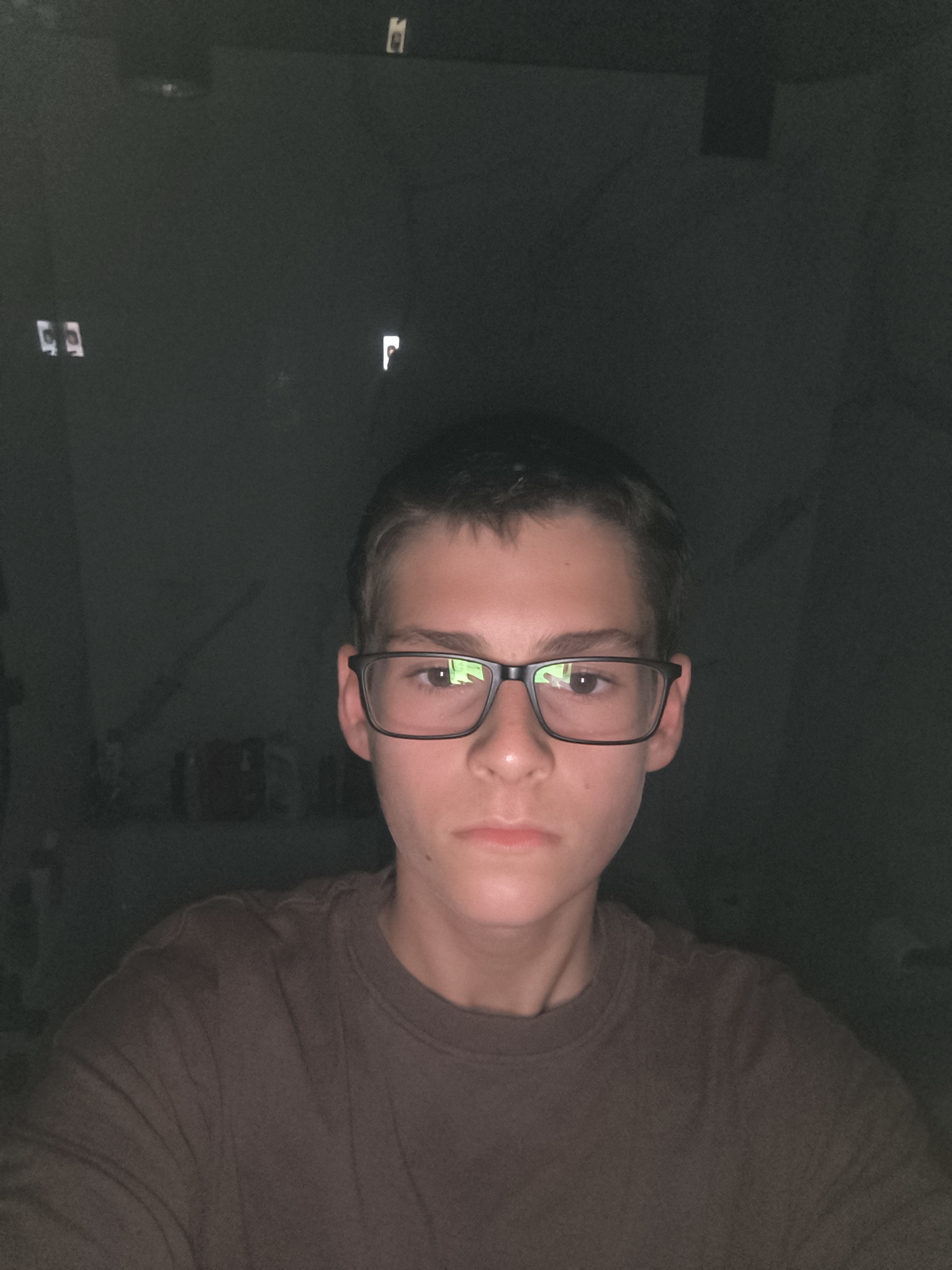 1000033825