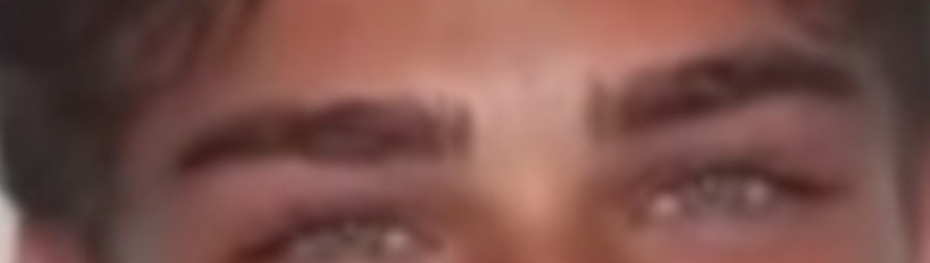 9565