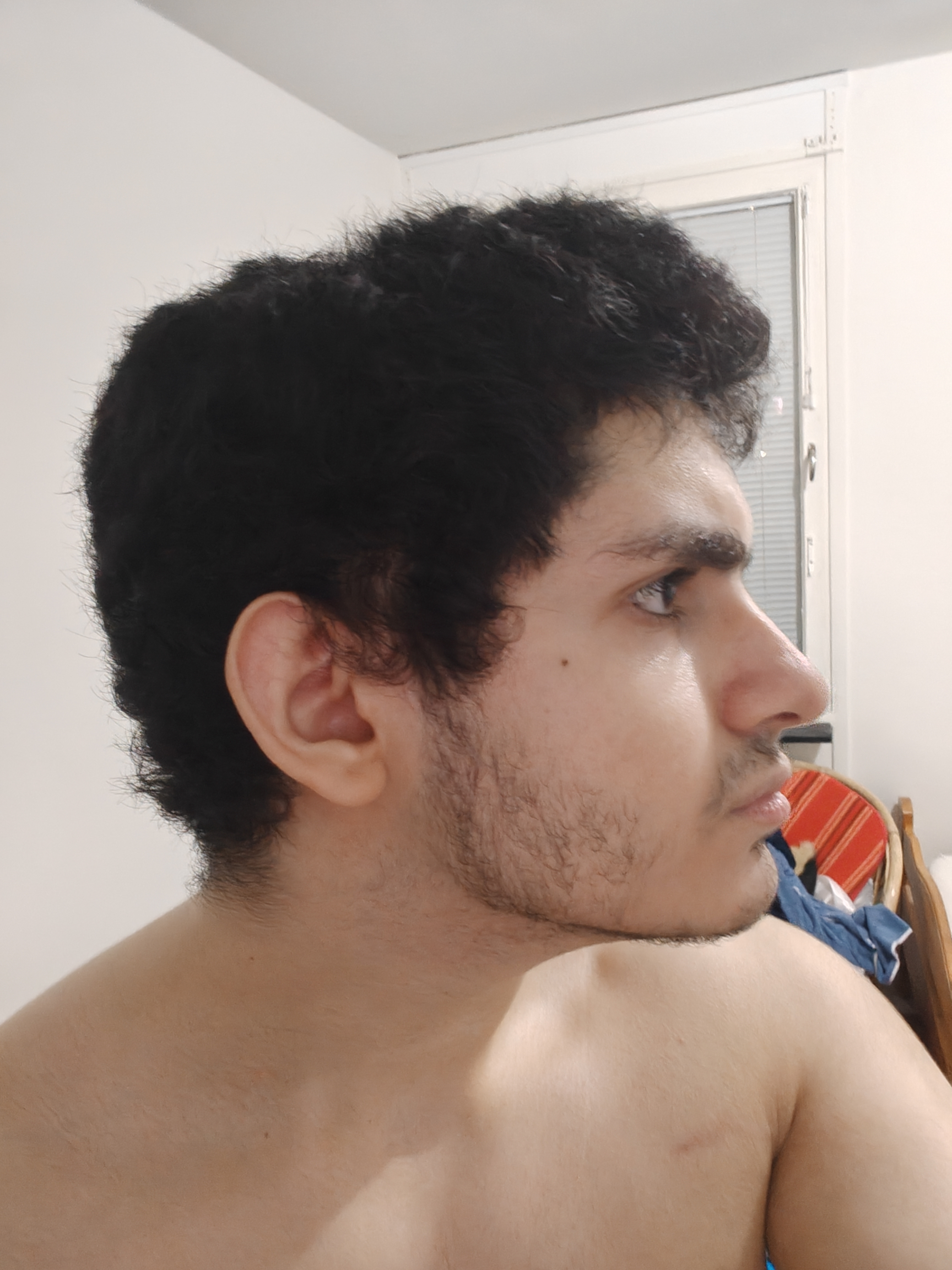 1000008851