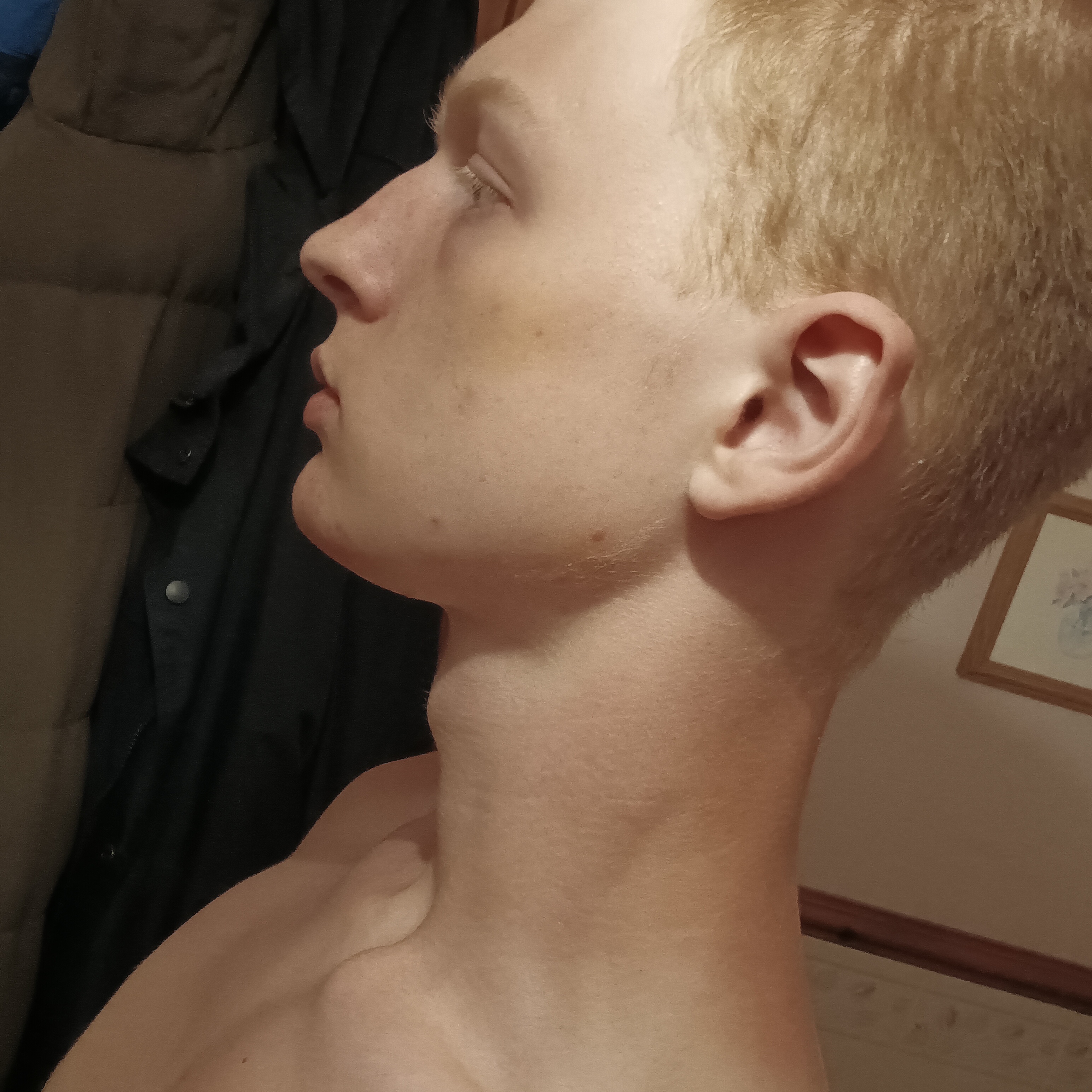 1000097243