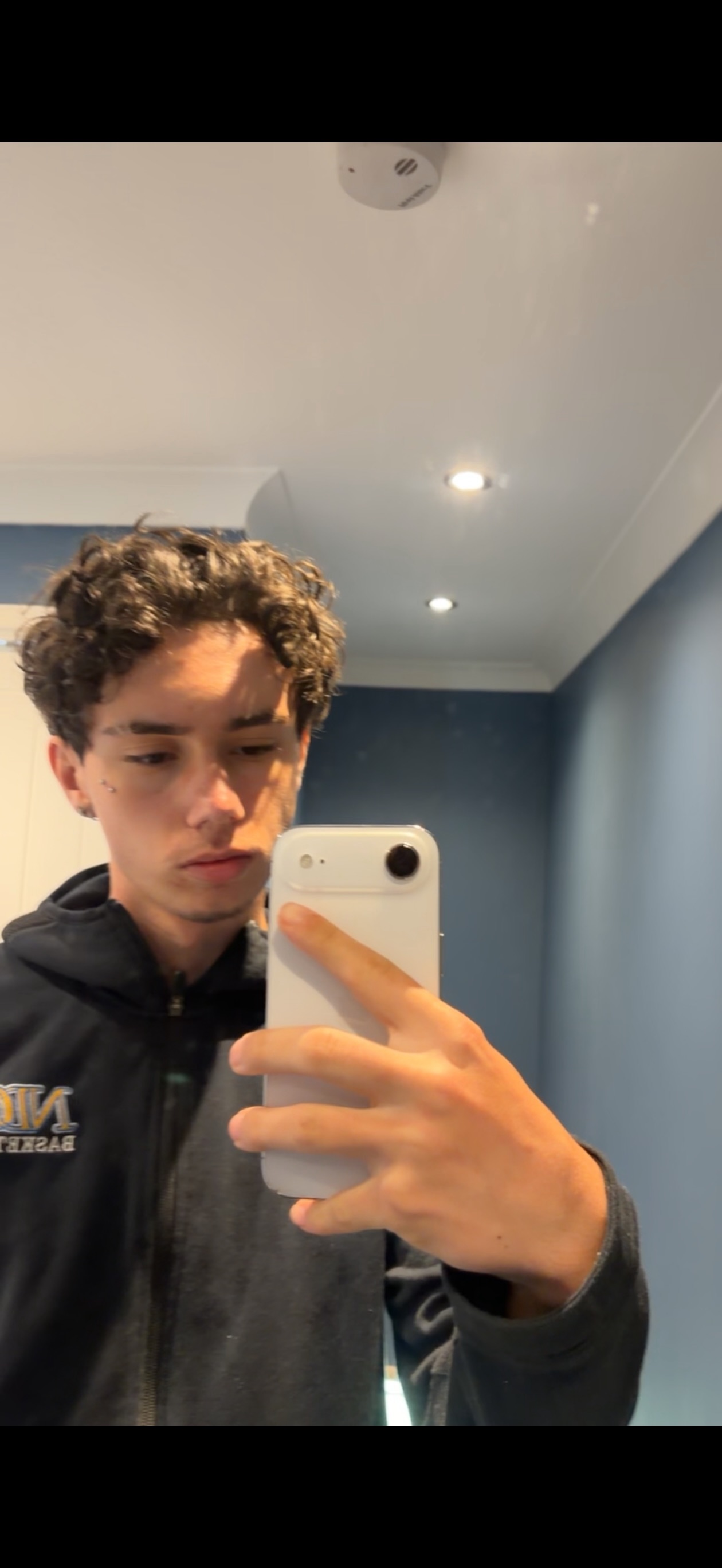 Facetune 22 08 2026 23 52 13