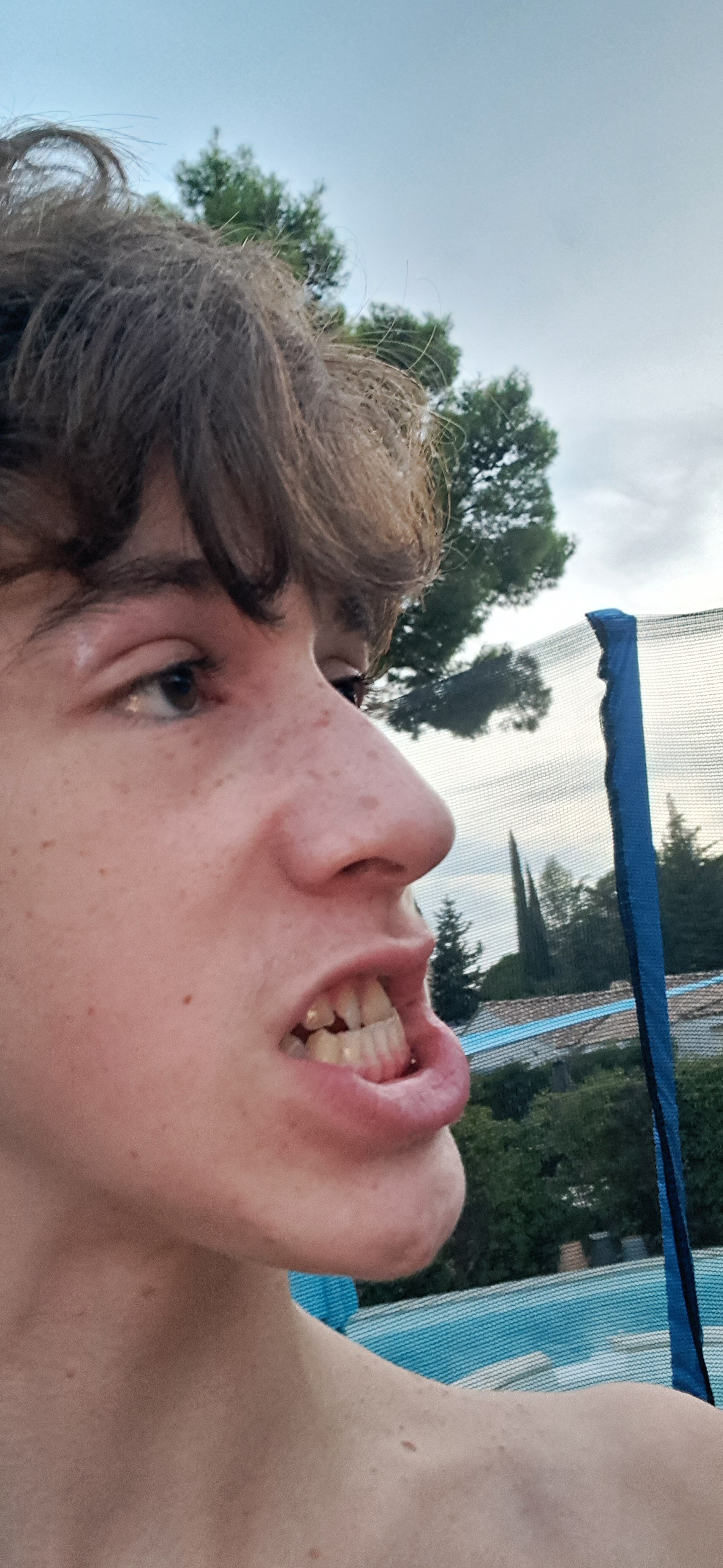 1000043680