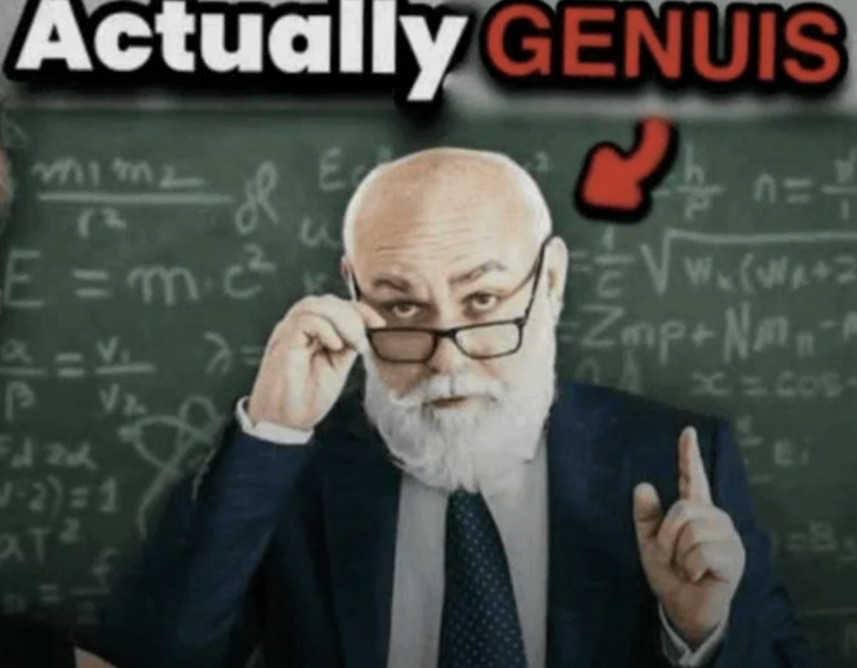 4568
