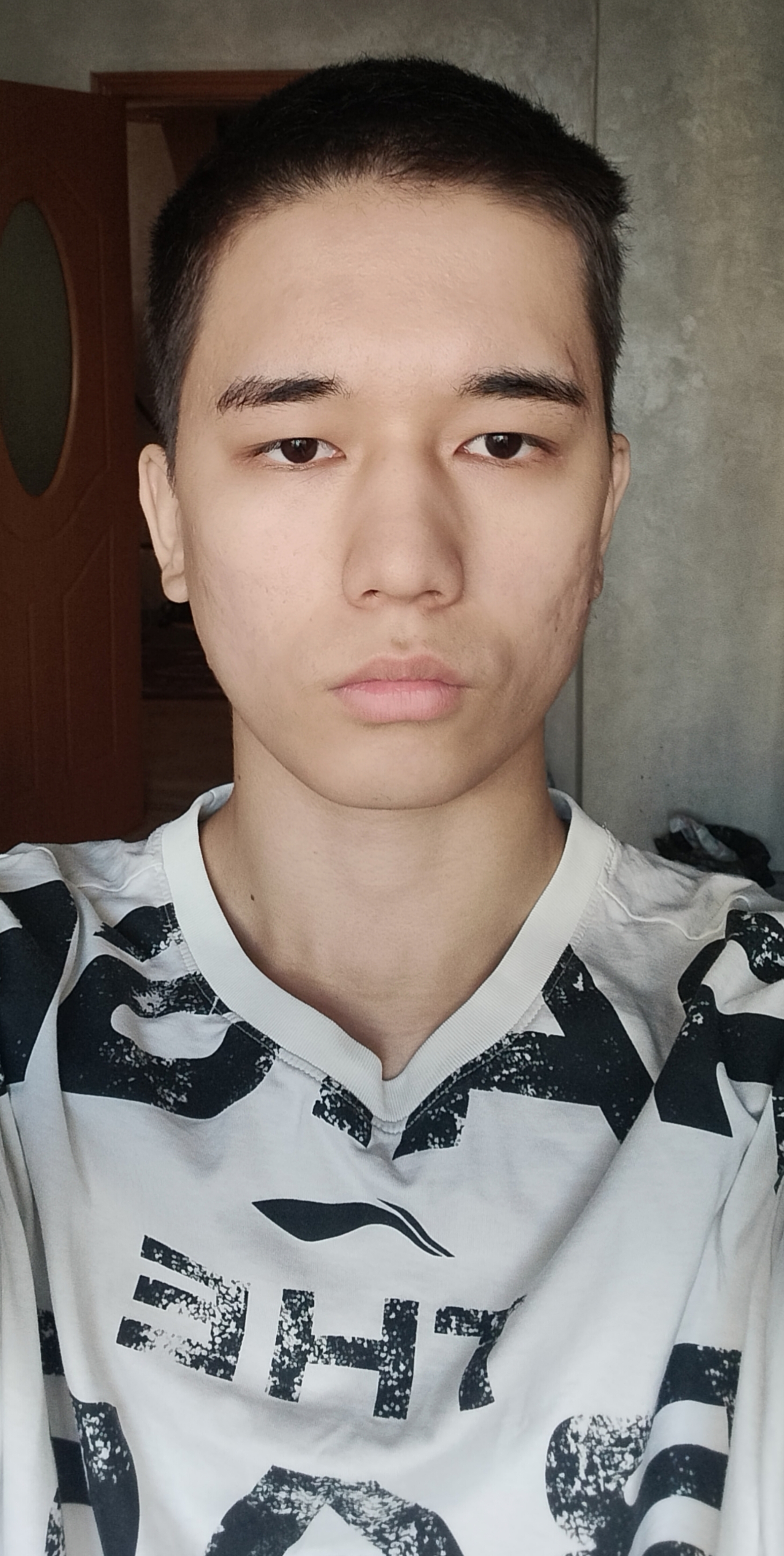 1000128255