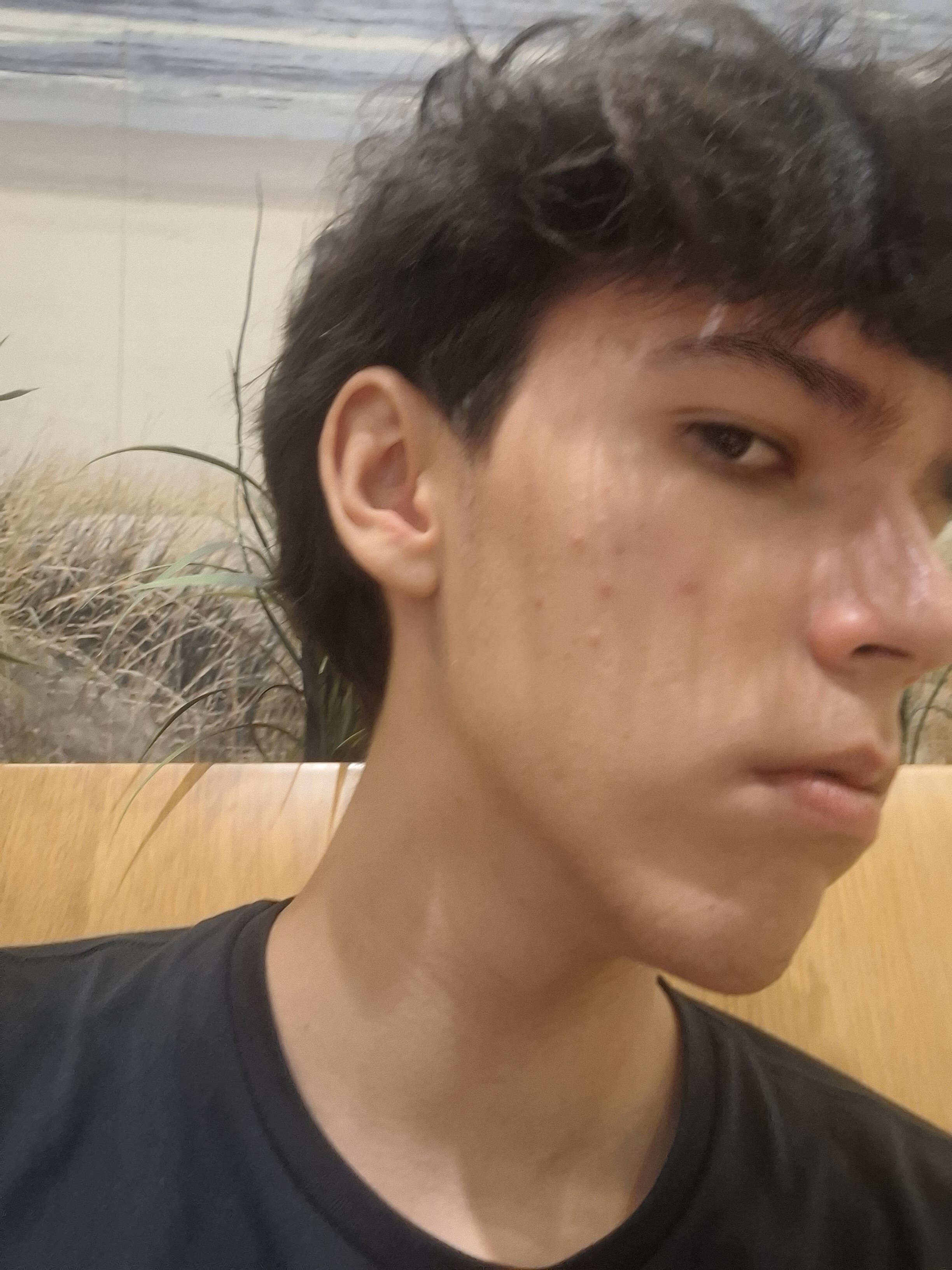 1000070693