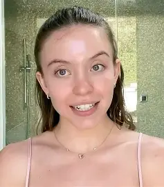 Image result for sydney sweeney without makeup