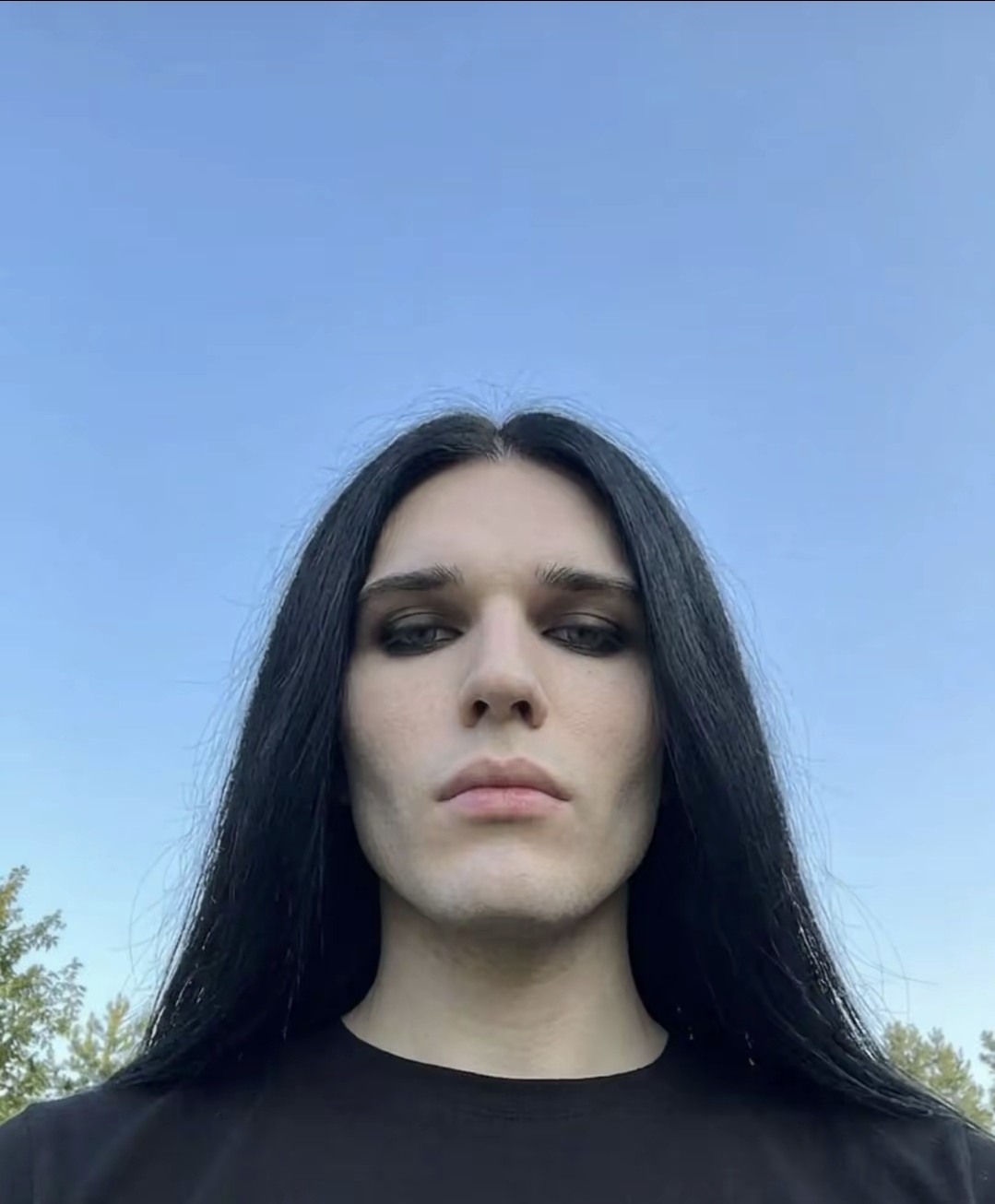 1000036677