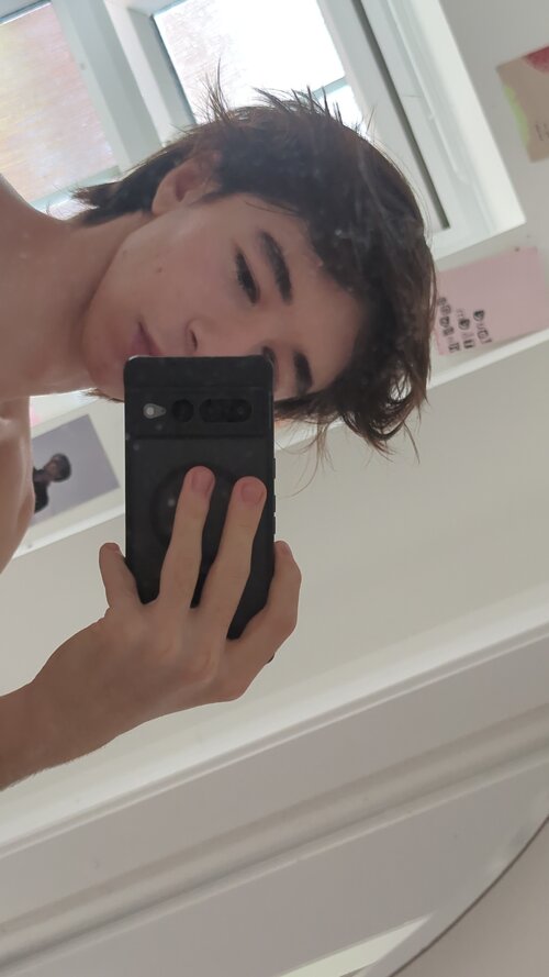Snapchat-862993991.jpg