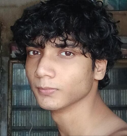 guys-how-do-i-look-frfr-v0-u5dq5biw8znd1.jpg