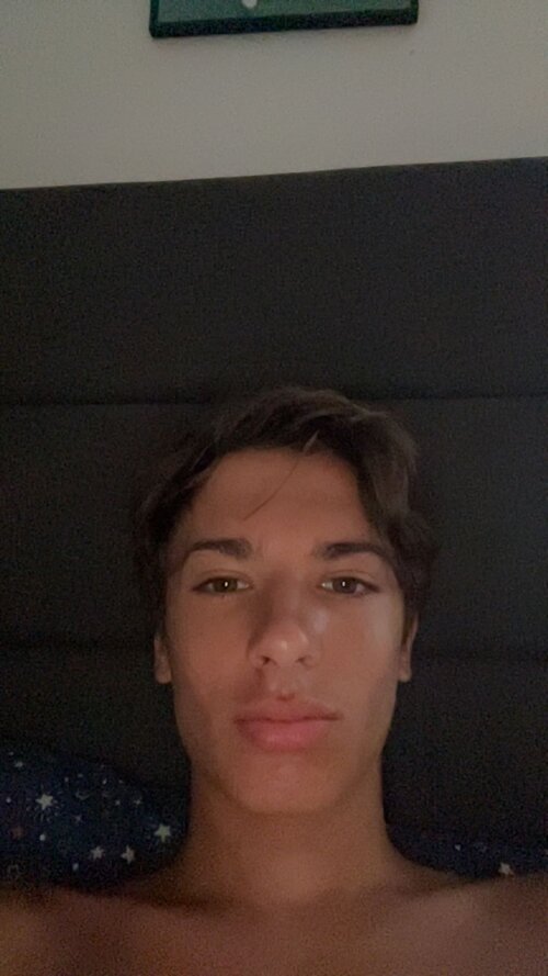 Snapchat-518911401.jpg