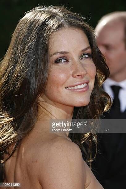 8,715 Evangeline Lilly Photos & High Res Pictures.jpg