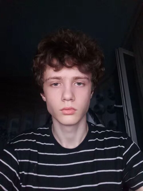 photo_5463015834797153278_y.jpg