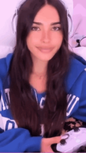 madison-beer-madison-beer-aheago.gif