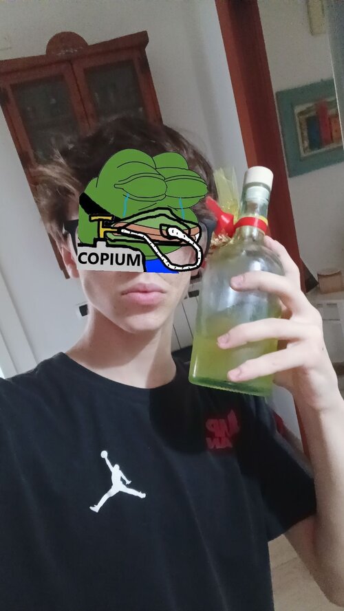 7f35a401d4dbcb9c0f9b18ee32866f0c_0.jpeg
