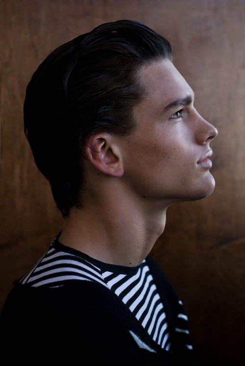 1517379_sideprofile.png