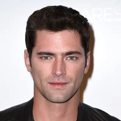 Sean OPry
