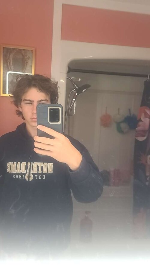 Snapchat-1914439478.jpg