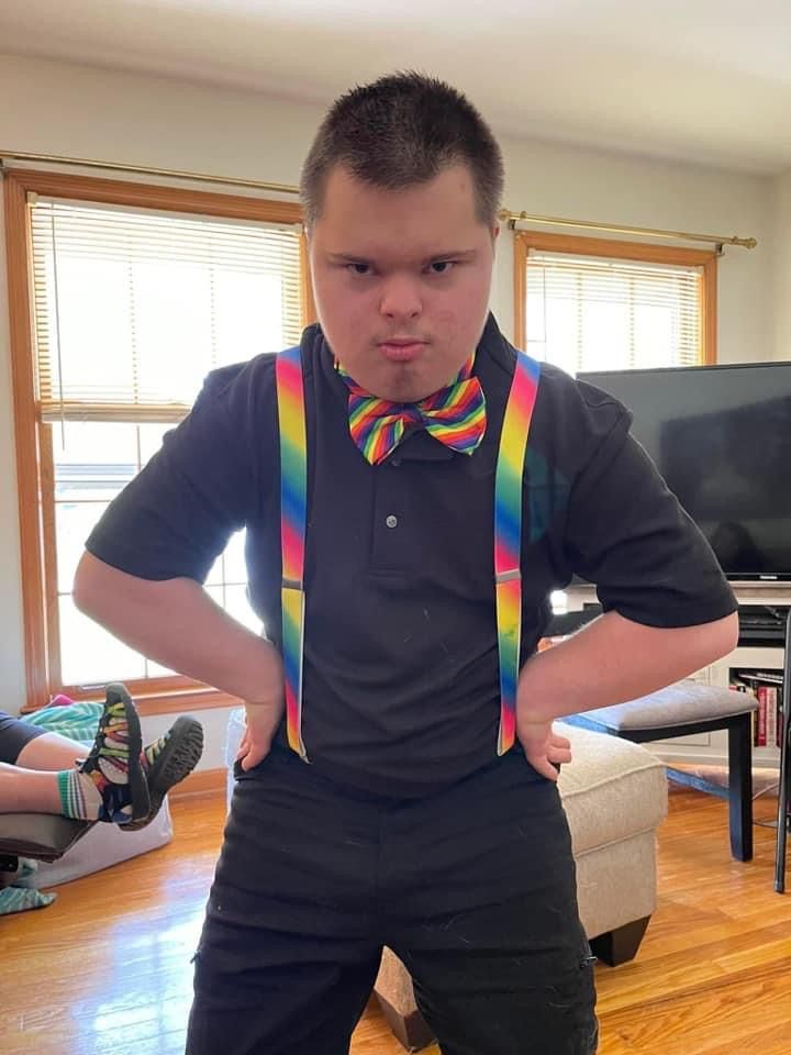 1000259887