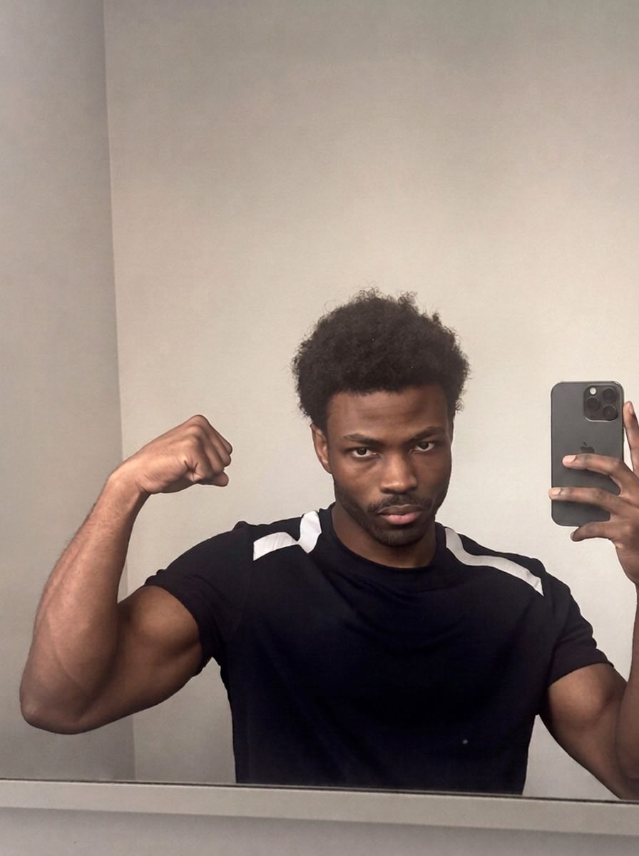 Front blacktee flex