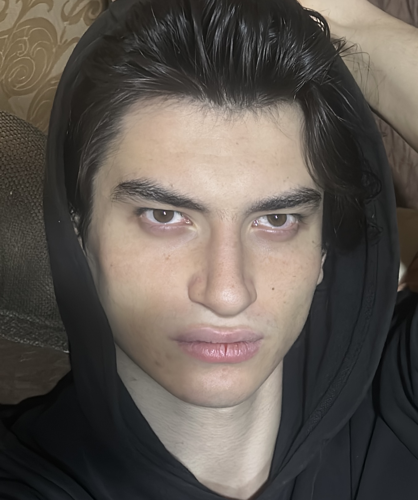 19B5B6EA 3A5F 45CE A952 3DF38539DABE