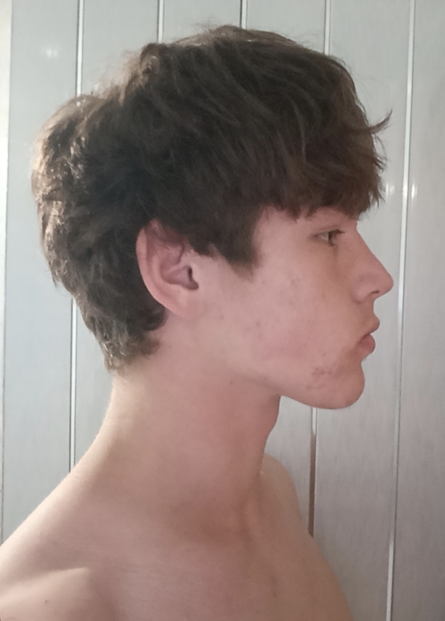 1000067059