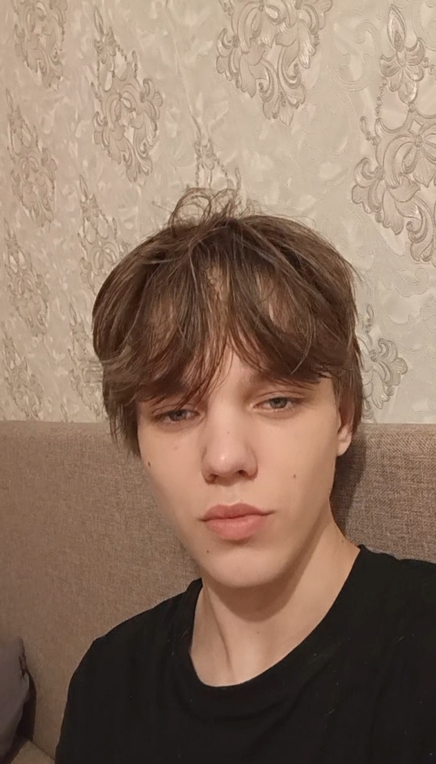 1000083714