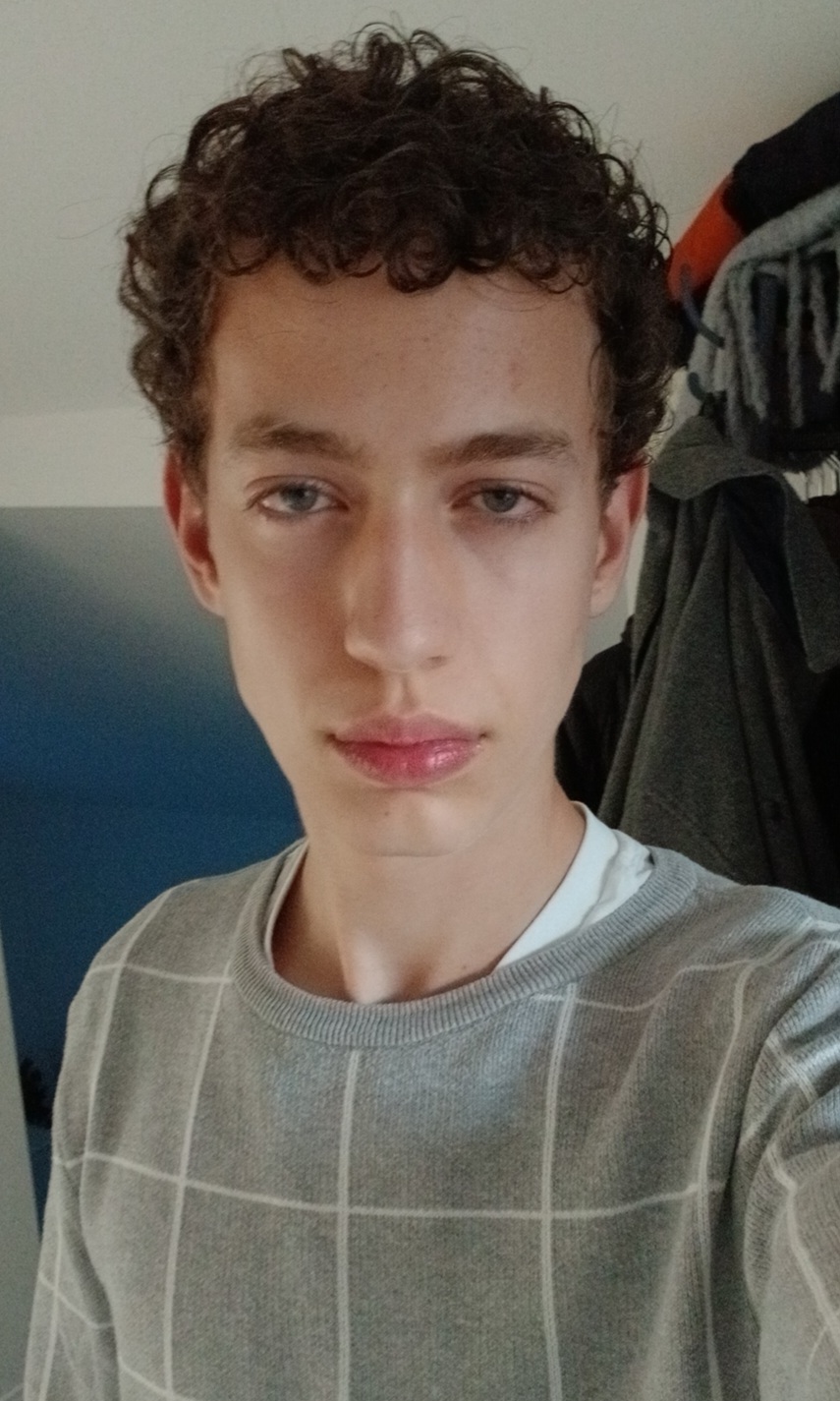 1000008042