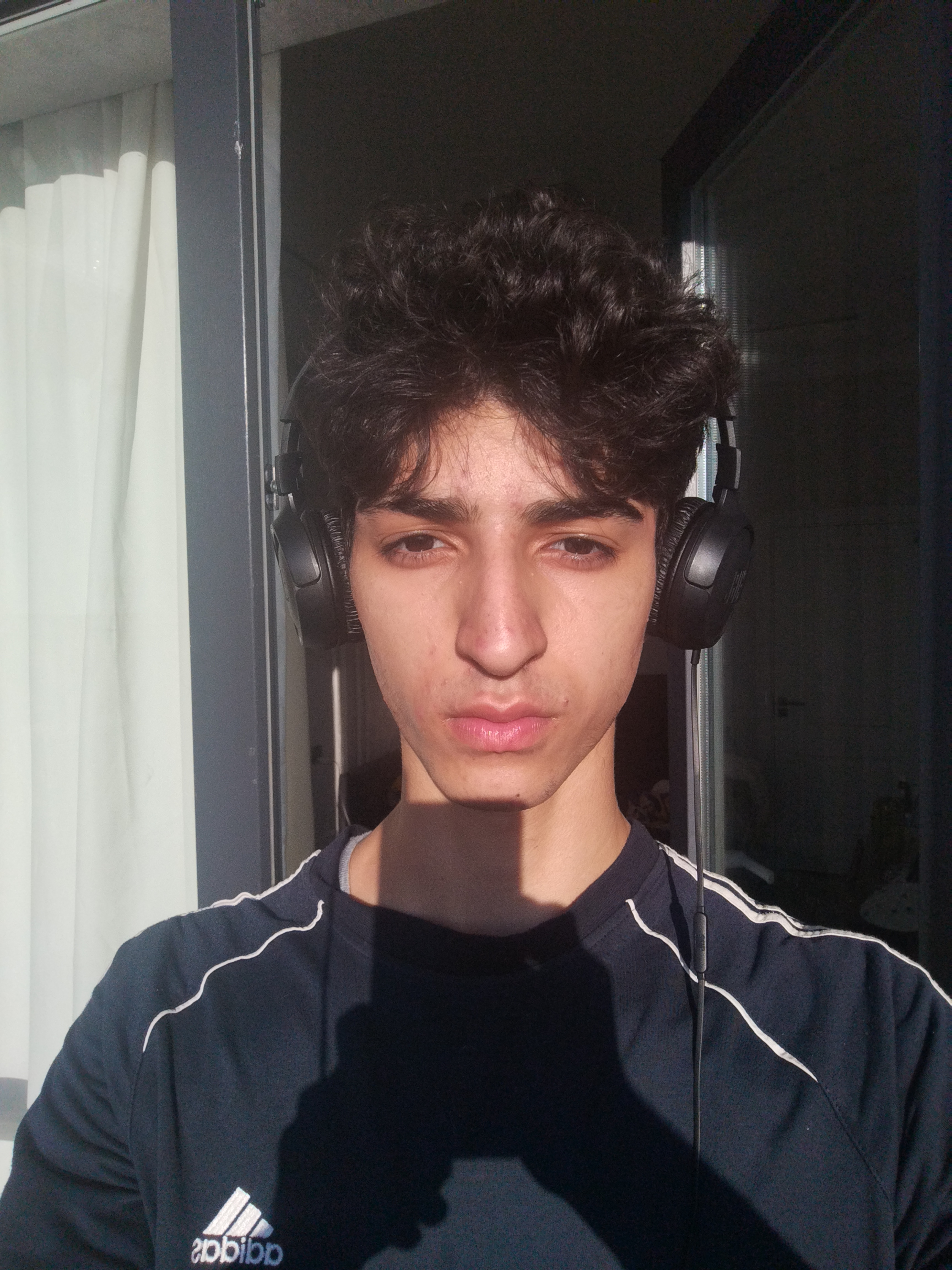1000344476