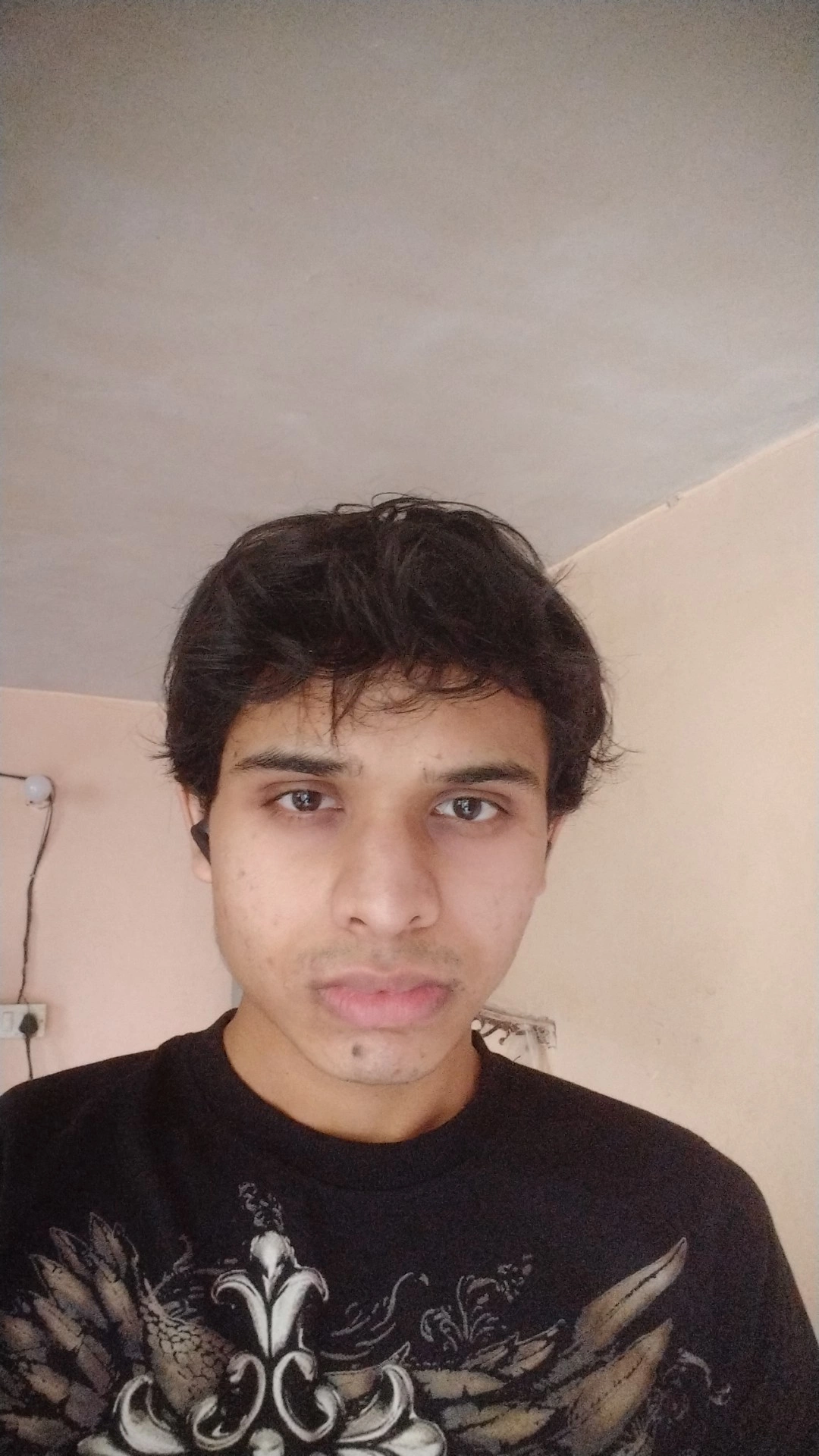 1000052348