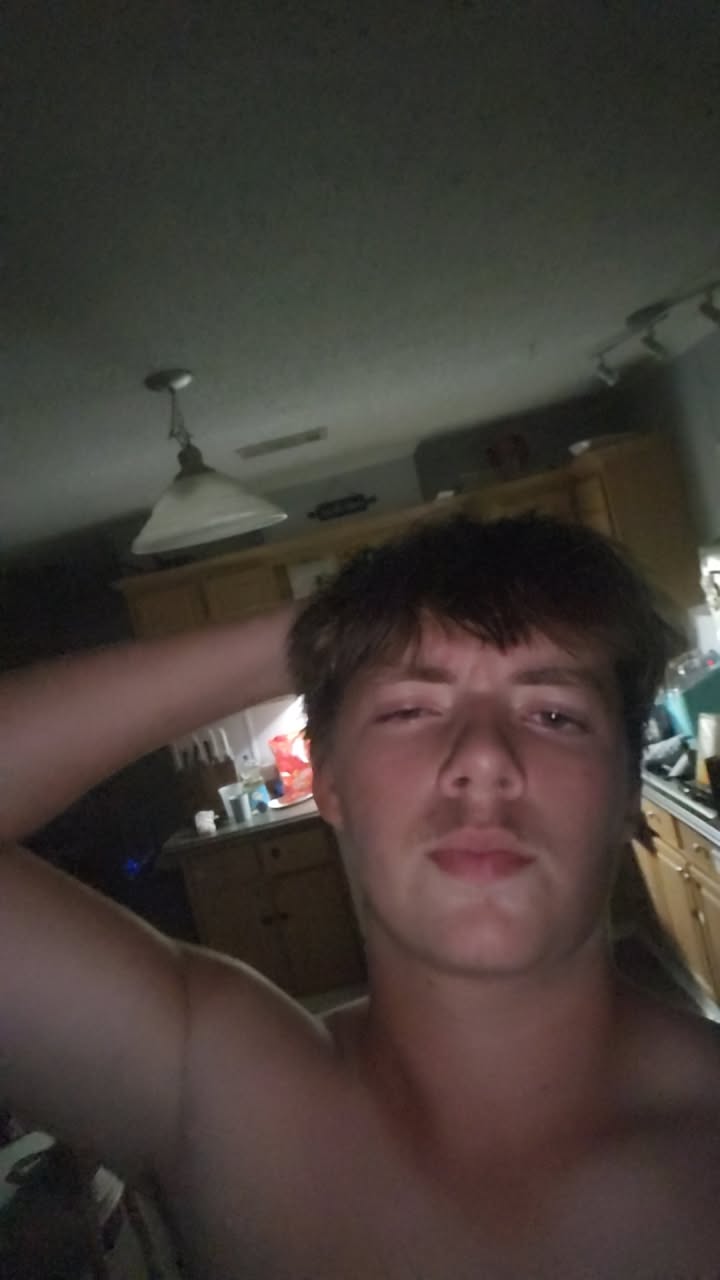1000028925