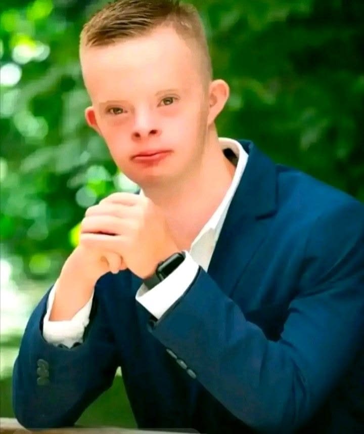 4770