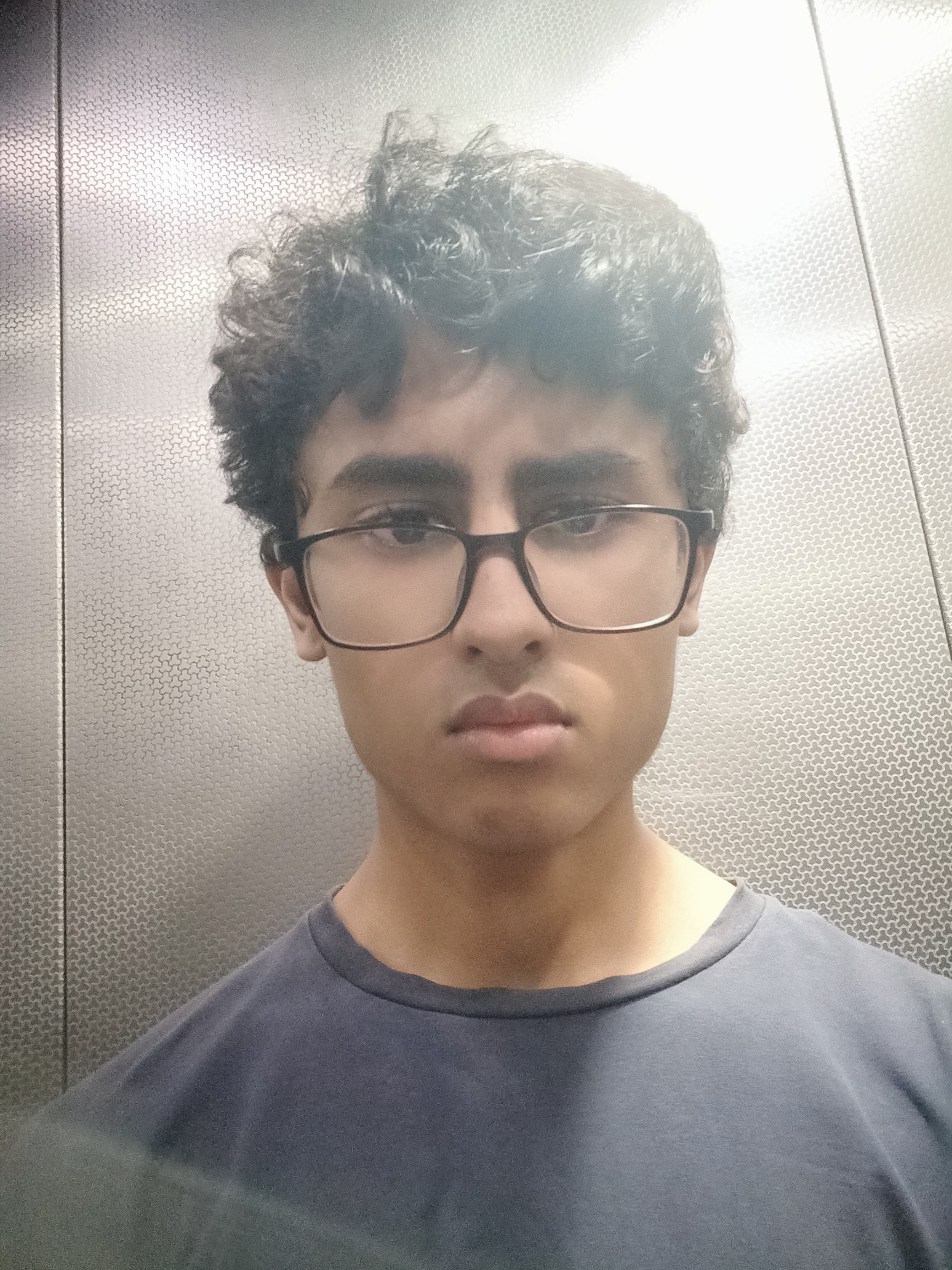1000028351