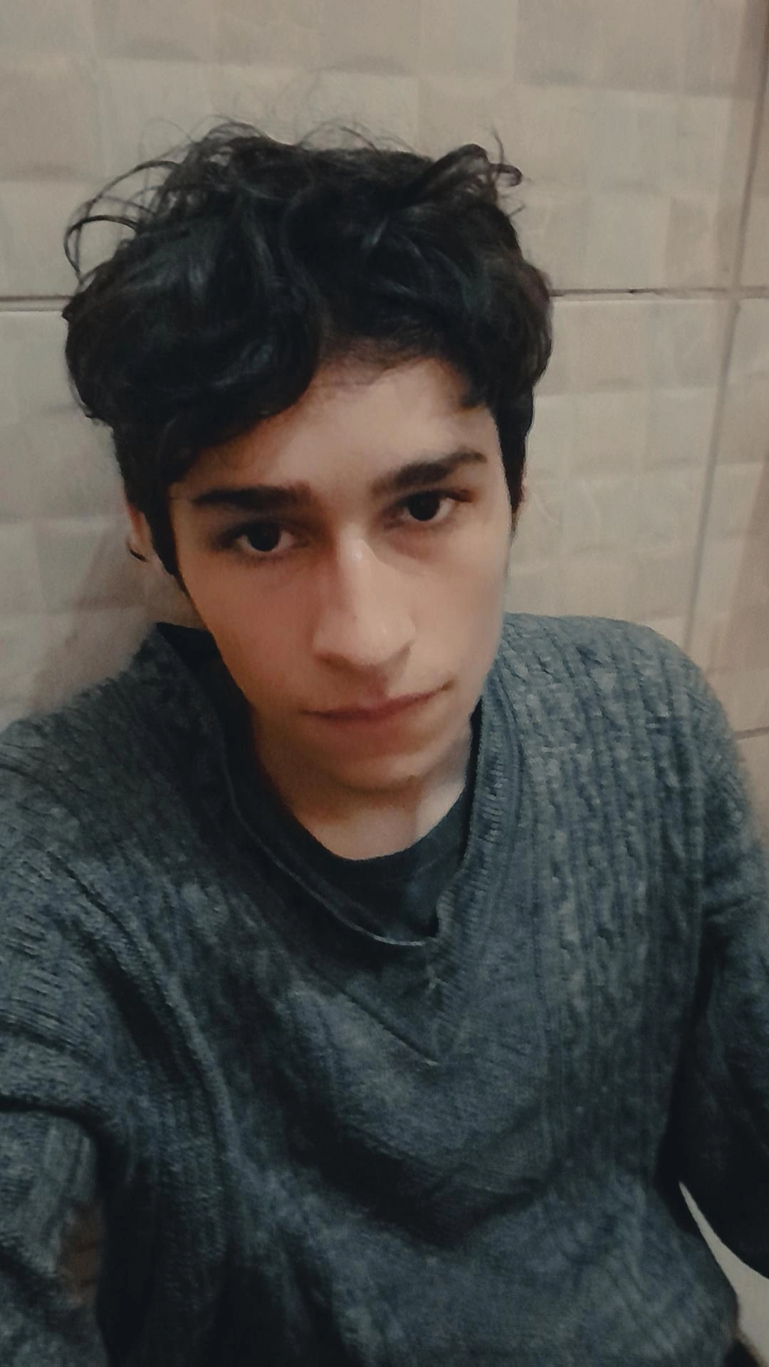 1000073994