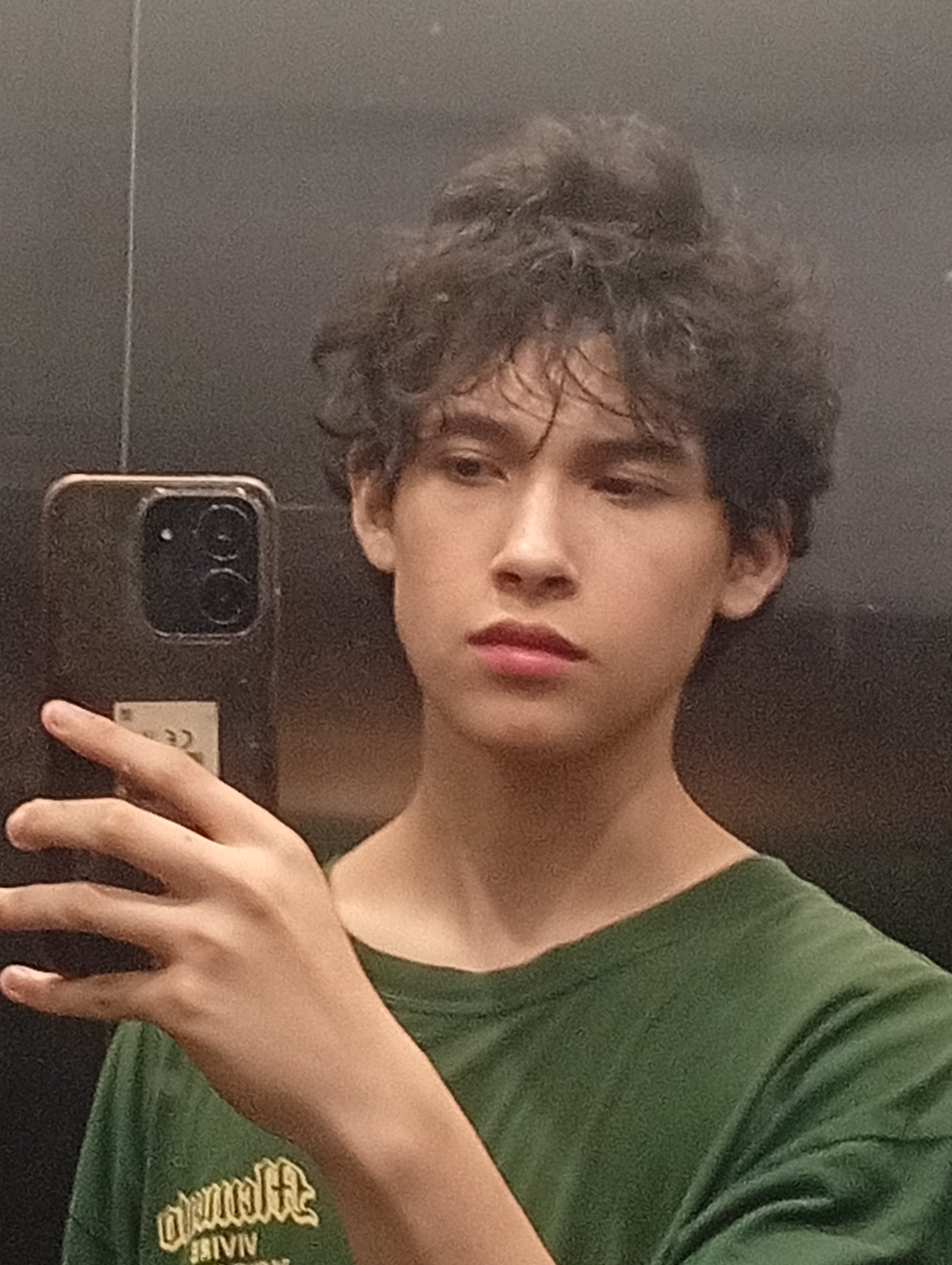 16067