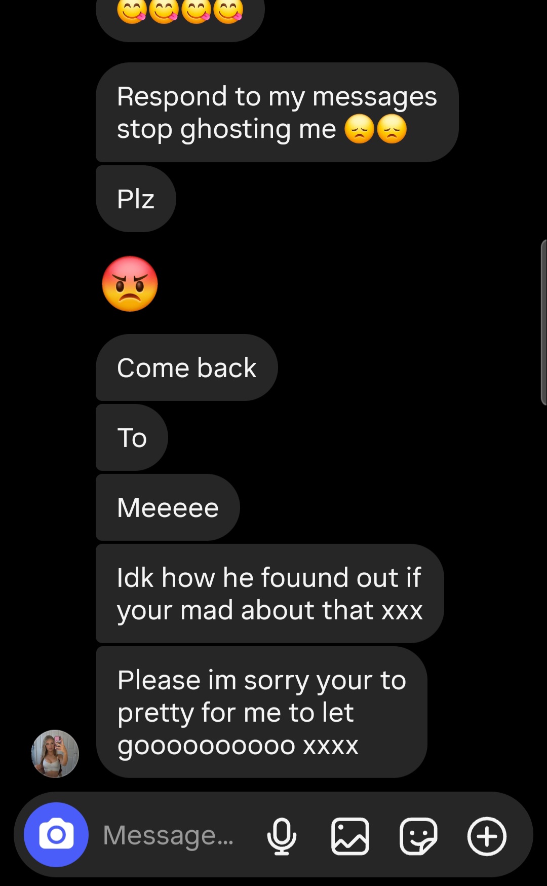 Mo