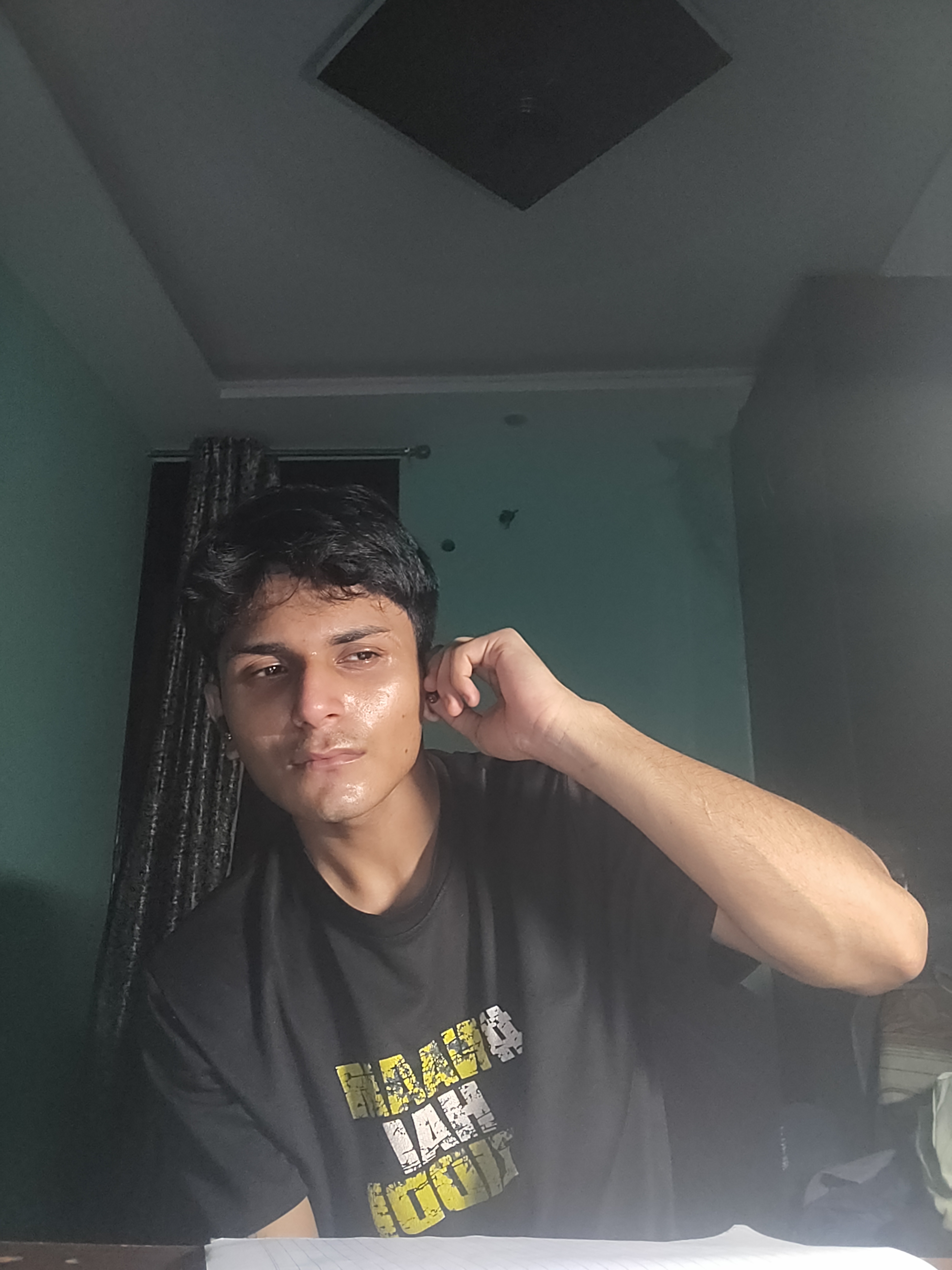 1000017704
