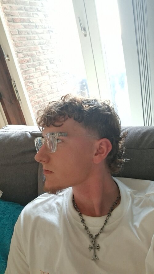 Snapchat-418347657.jpg