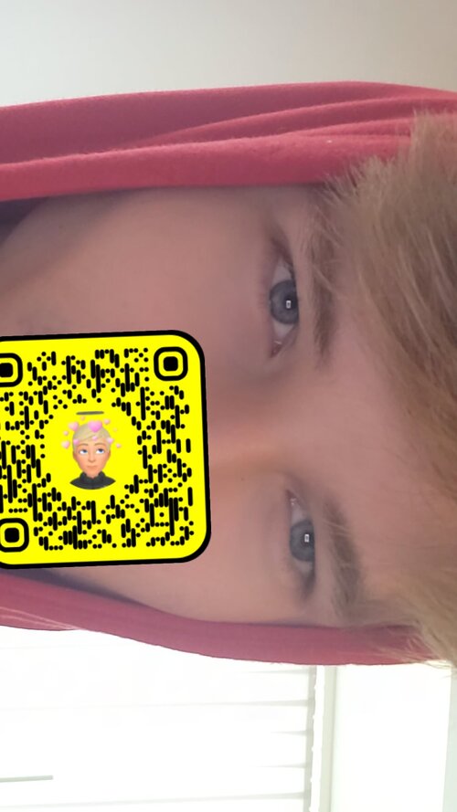 Snapchat-560598494.jpg