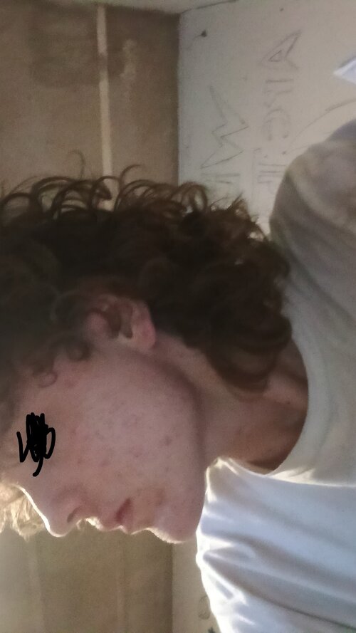 Snapchat-1281434661~2.jpg