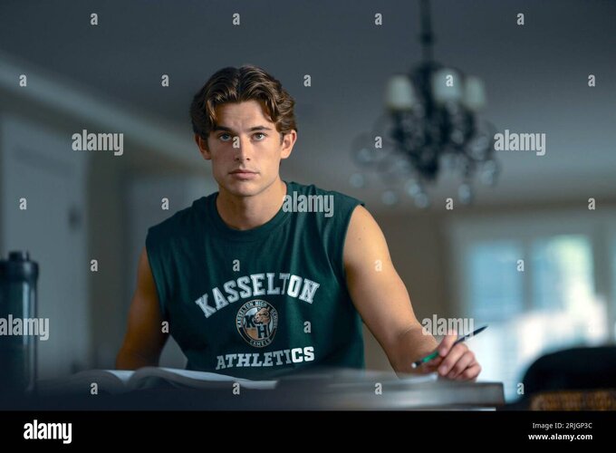 shelter-aka-harlan-cobens-shelter-brian-altemus-catch-me-if-u-can-season-1-ep-102-aired-aug-18...jpg