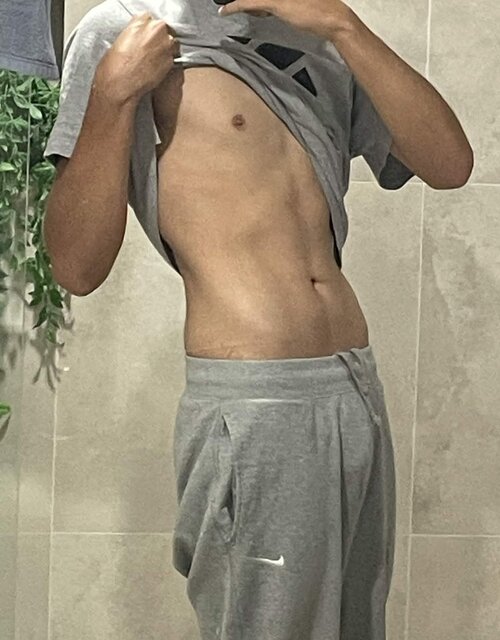 selfie 1 - lean.jpg