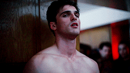 tumblr_e427cda27fa252c61ffc781e21a76c12_21f8dd8f_400.gif