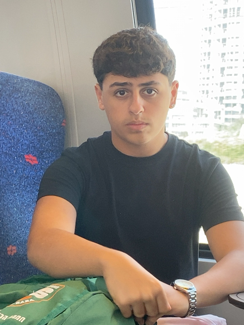 D5D5723D-7D72-4F98-A744-46D9E563C1B0.png