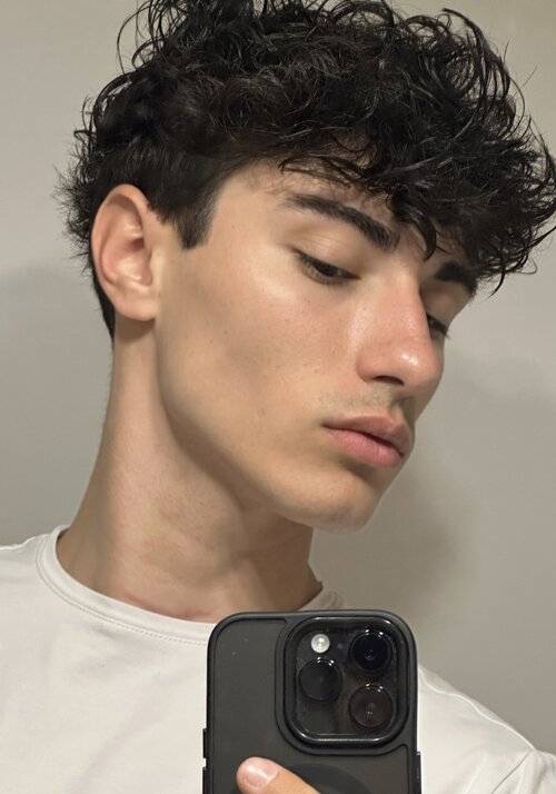 Facetune_05-05-2026-09-48-12.jpeg