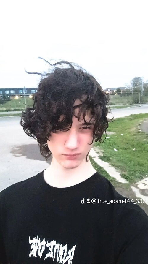 194a6159d6fa5be47932ce0b54f0508d_0.jpeg